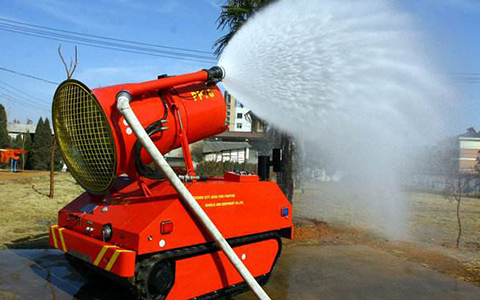 黑科技：帶你了解多功能消防滅火排煙機器人