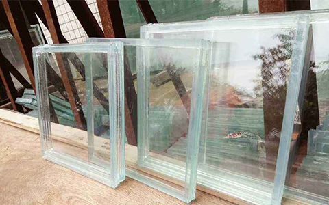 隔熱型防火玻璃有什么優勢？