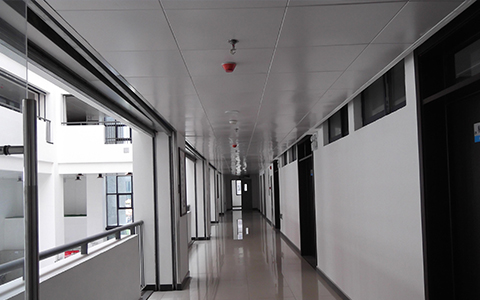 自動噴水滅火系統和噴淋頭各有哪些類型？