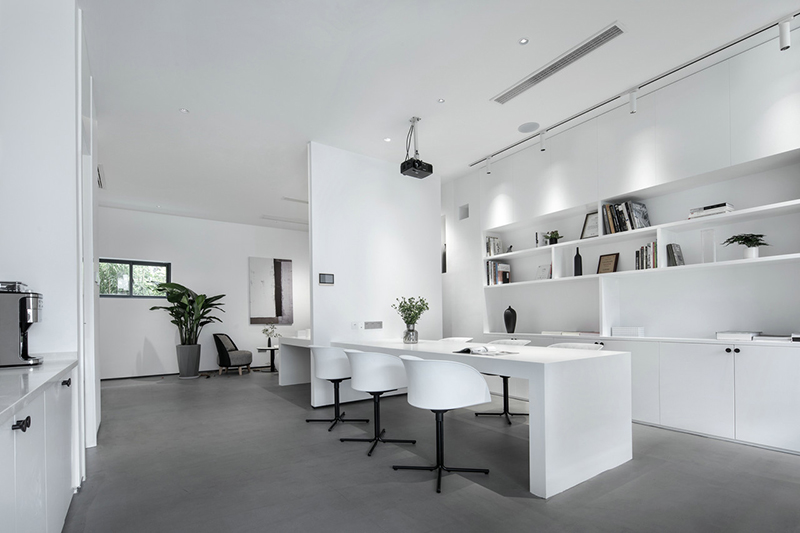 打造以家为理念的办公室装修