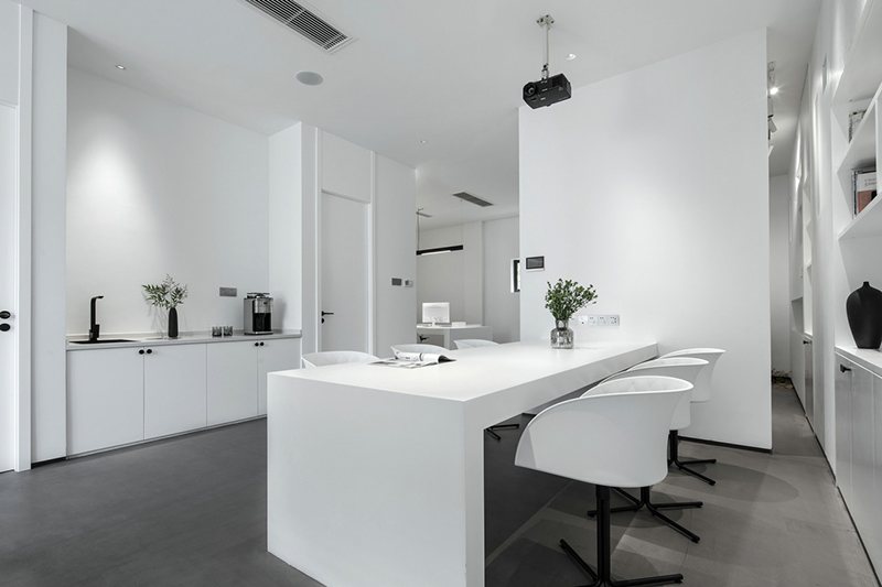 打造以家为理念的办公室装修