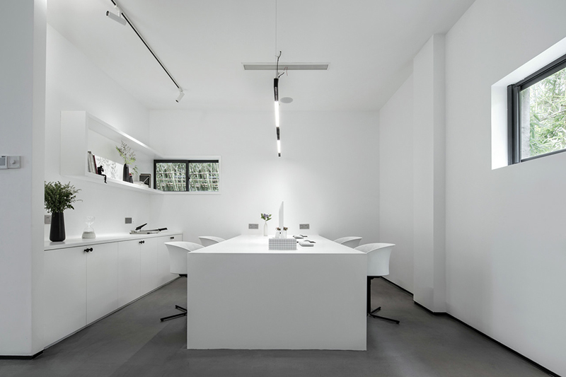 打造以家为理念的办公室装修